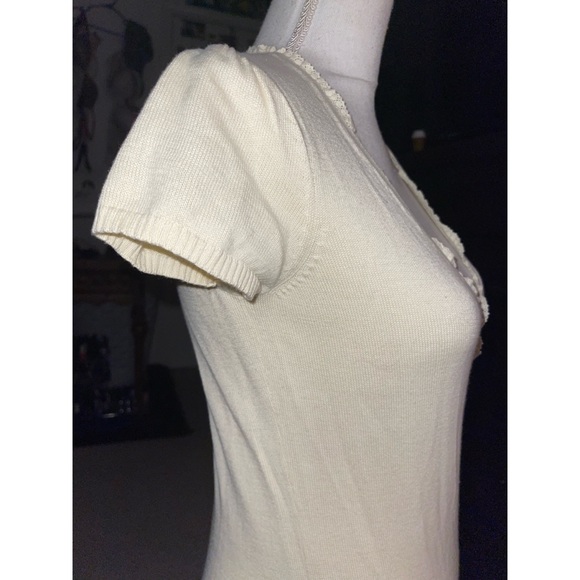 Women’s Cream Old Navy Brand Perfect Fit Sweater NWT 🤎 - Picture 13 of 17